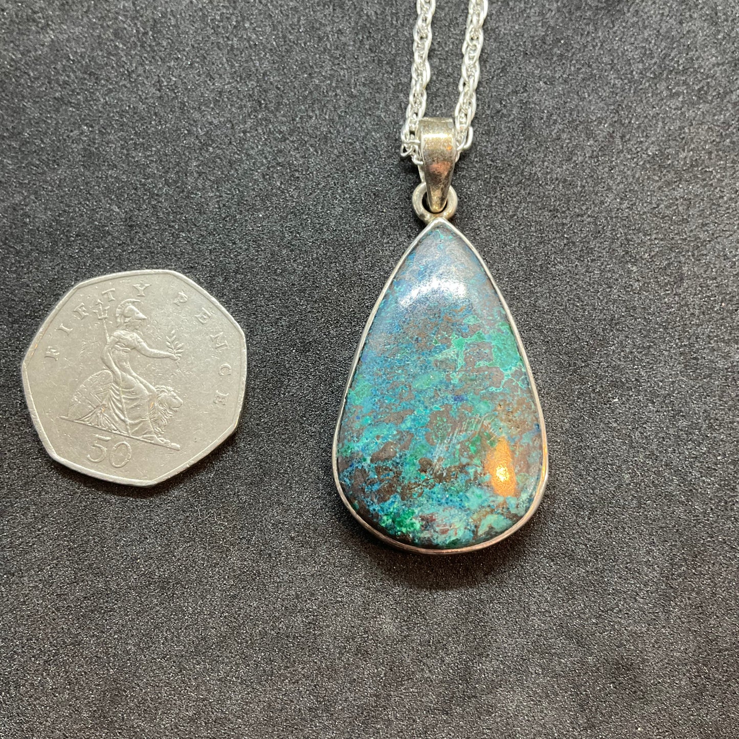 Vintage teardrop shaped large copper turquoise and silver 925 pendant with silver plated chain