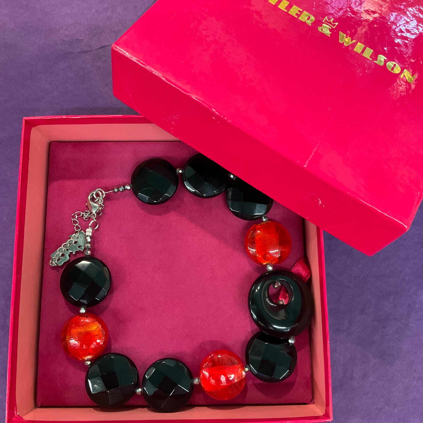 vintage Butler and Wilson Black and red faceted crystal and foiled glass statement beaded necklace, signed, original box, gift for her. Birthday.
