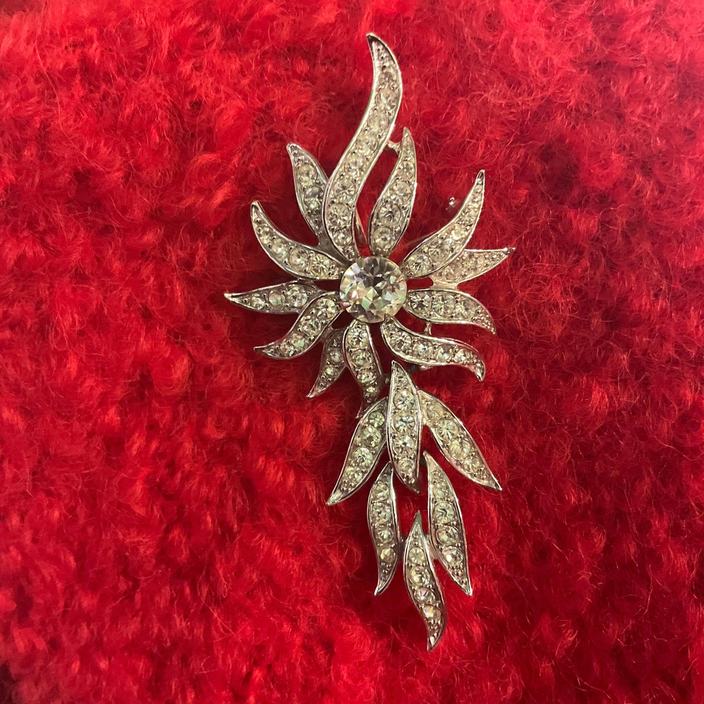 Vintage 1980s Sarah Coventry Articulated Floral Crystal Brooch, silver tone with Silver crystals, Signed in a gift box, Mother’s Day gift