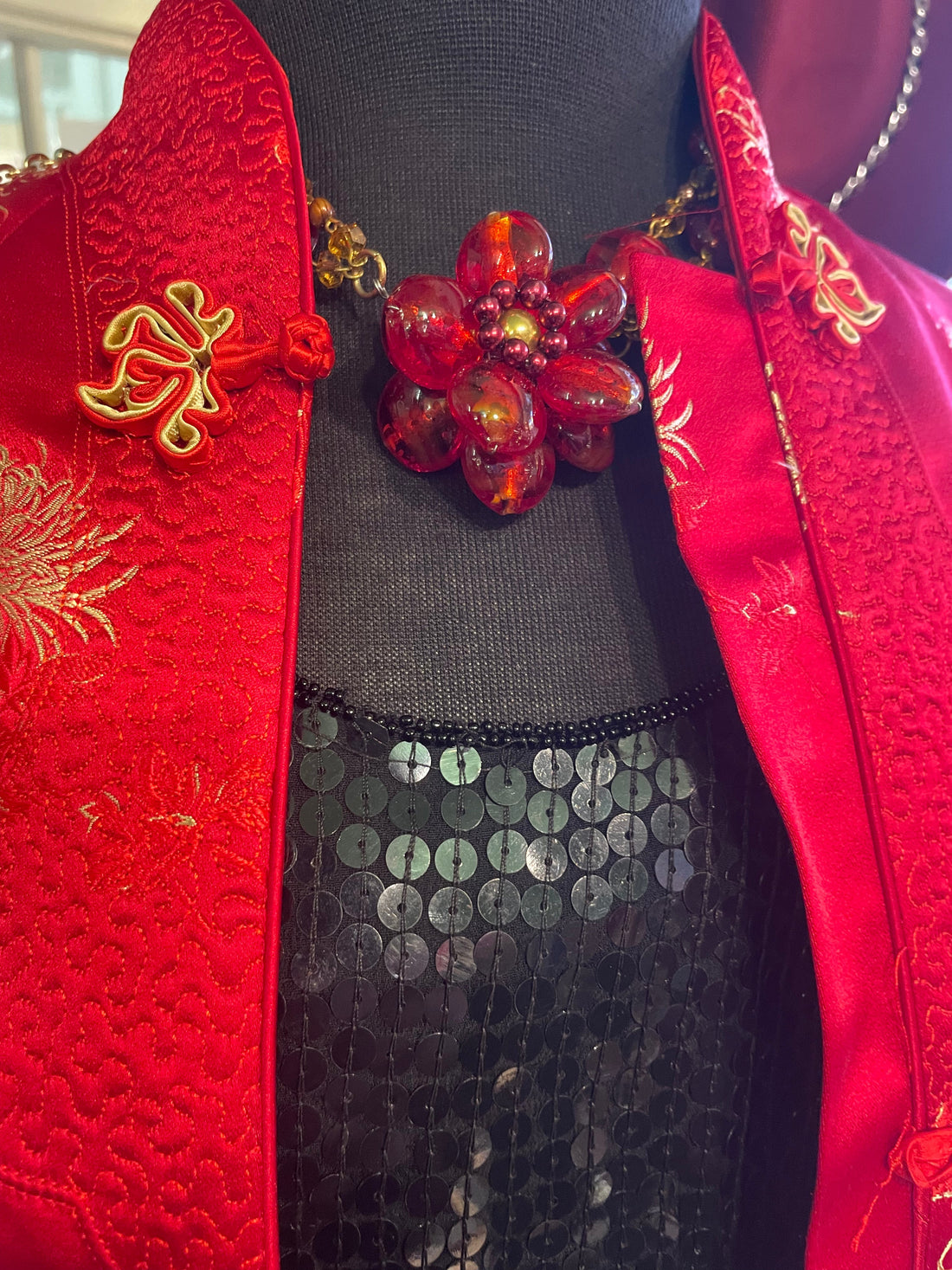 TIS THE SEASON TO BE JOLLY MERRY AND BRIGHT