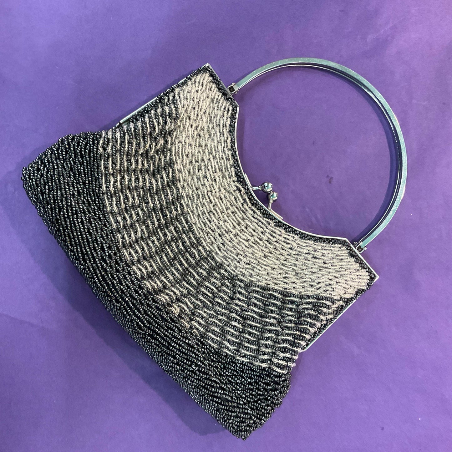 Vintage 1960s hand made silver/graphite beaded evening bag. Le Soir.