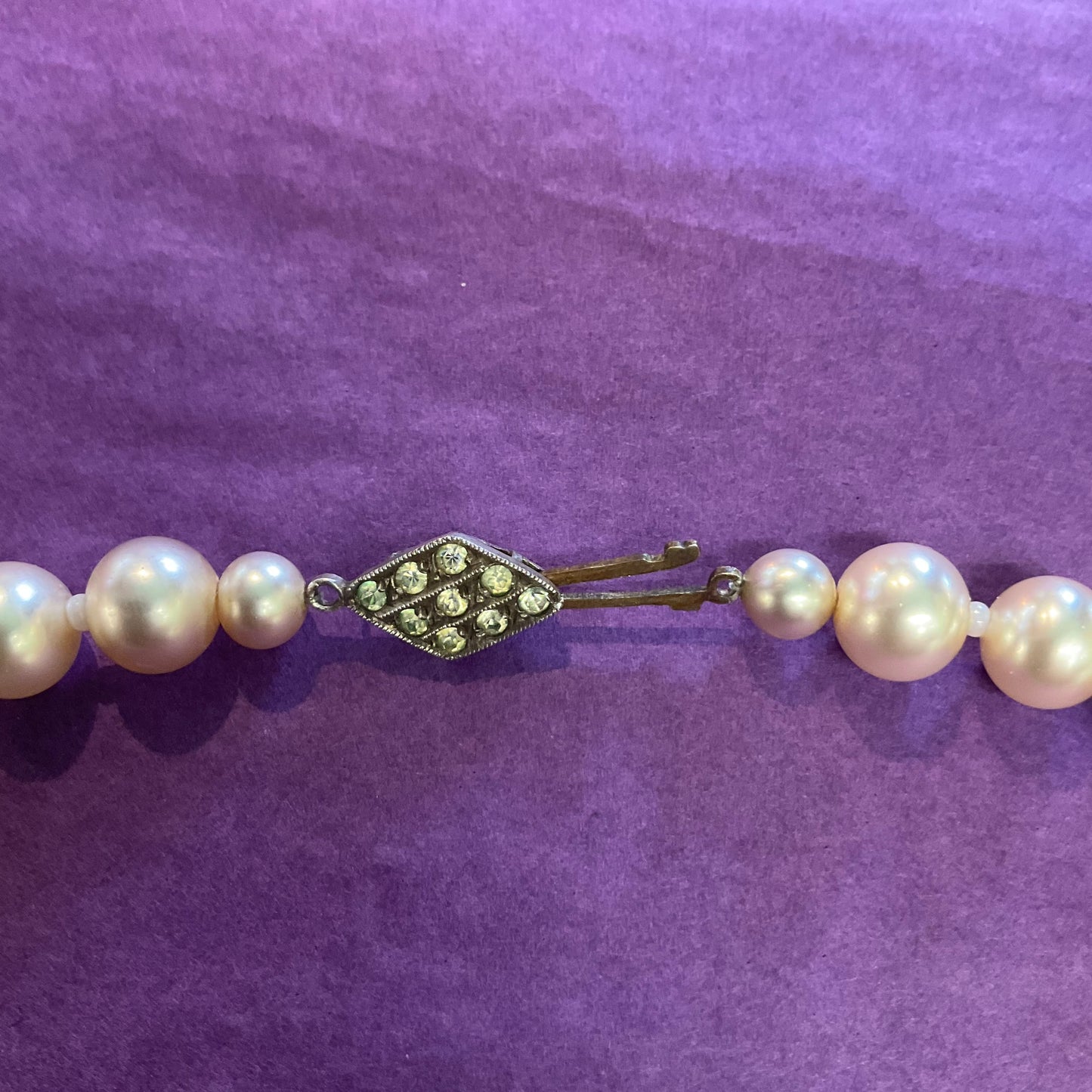 Vintage 1950s faux pearl necklace with silver clasp