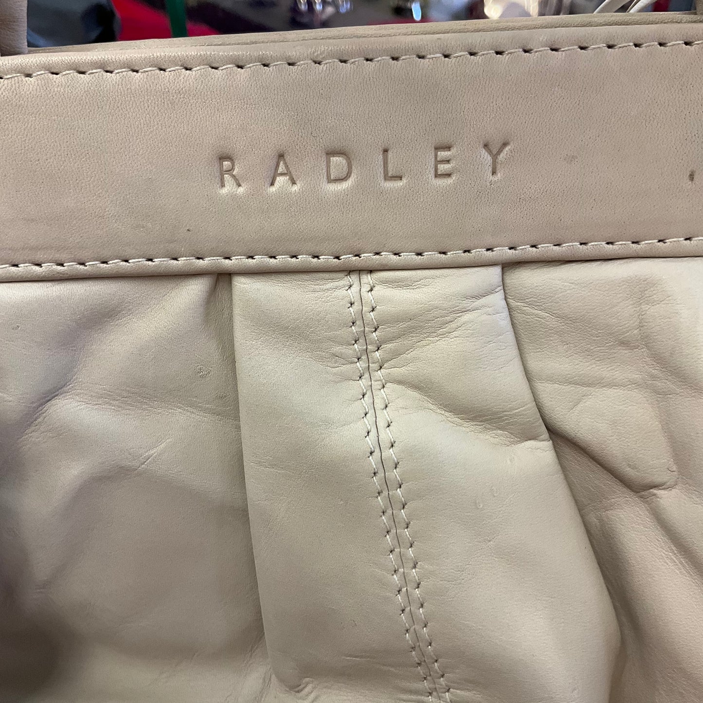 Vintage, unused with original tags, cream Leather ‘Daisy Chain’ grab bag by RADLEY