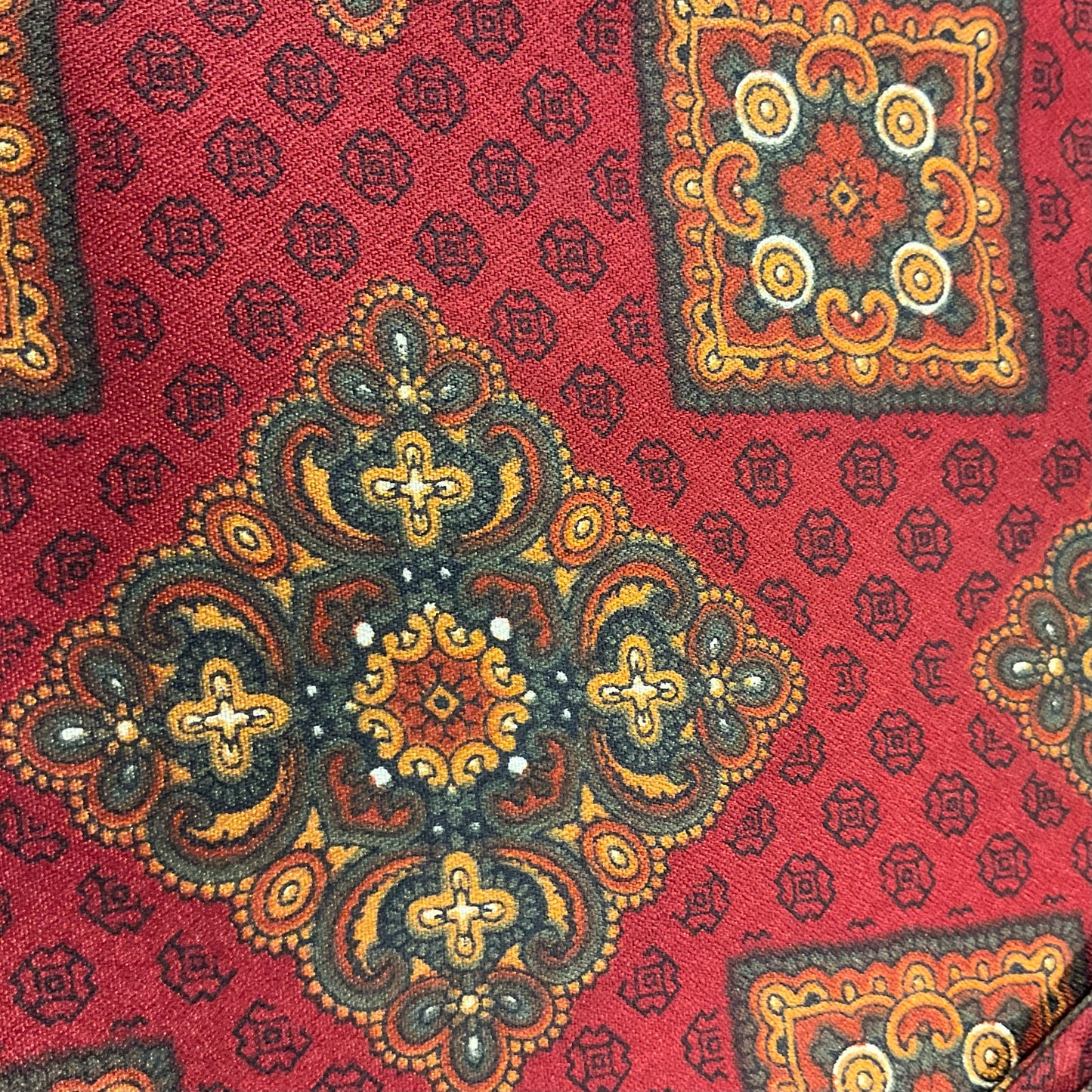 Vintage gents OG CHOKEE Tricel Red Geometric Paisley cravat, autumnal shades, gifts for him.