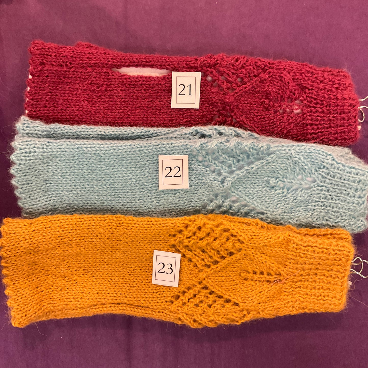 Hand knitted Alpaca yarn ‘Clarice’ wristwarmers