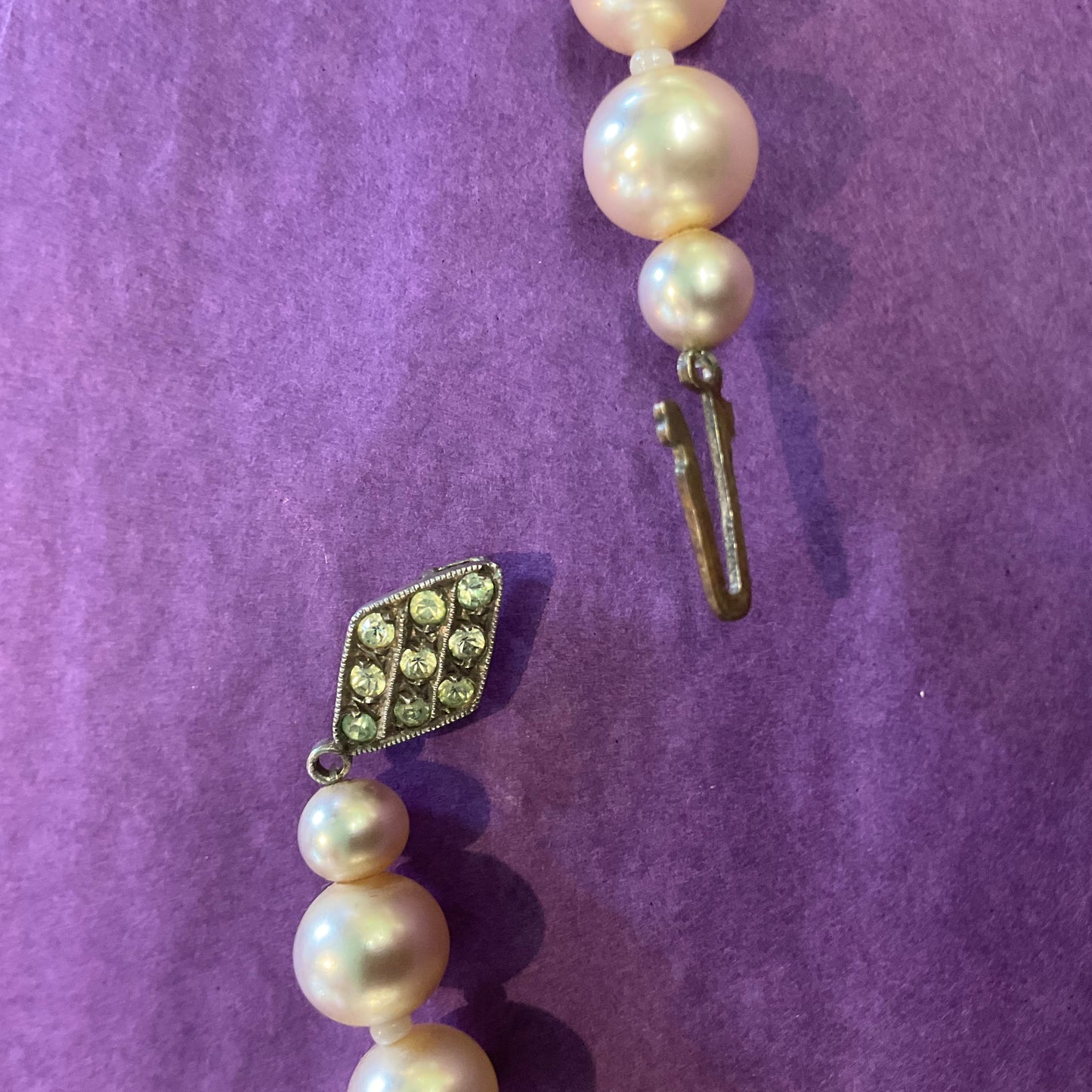 Vintage 1950s faux pearl necklace with silver clasp