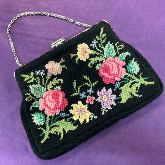 Vintage 1940s/50s petite pointe Tapestry floral evening bag, formal event, wedding.