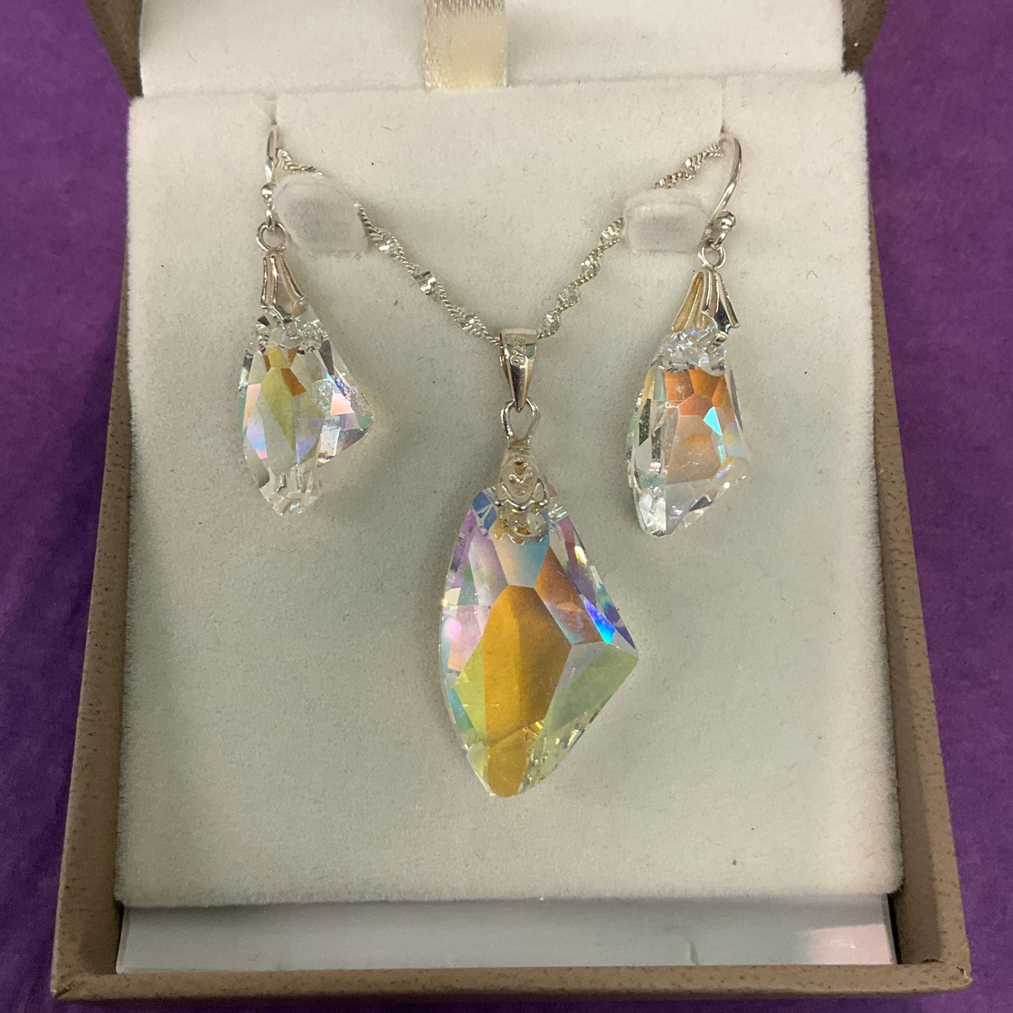 Vintage Silver (925) & Austrian Aurora Borealis Crystal Pendant and Drop Earring Set, as new in original box, wedding, prom, formal event