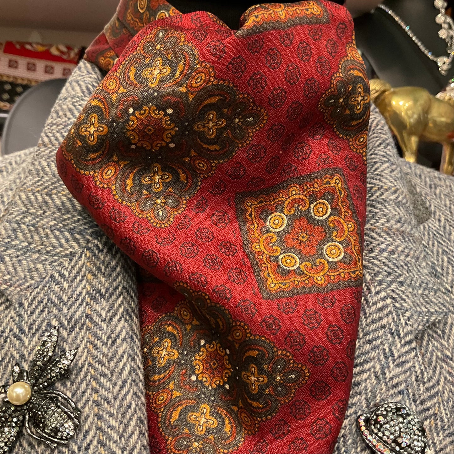 Vintage gents OG CHOKEE Tricel Red Geometric Paisley cravat, autumnal shades, gifts for him.