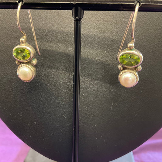 Vintage Silver (925), Peridot Gemstone and Fresh Water Pearl Drop Earrings , Birthday gift, gift for mother, August Birthday