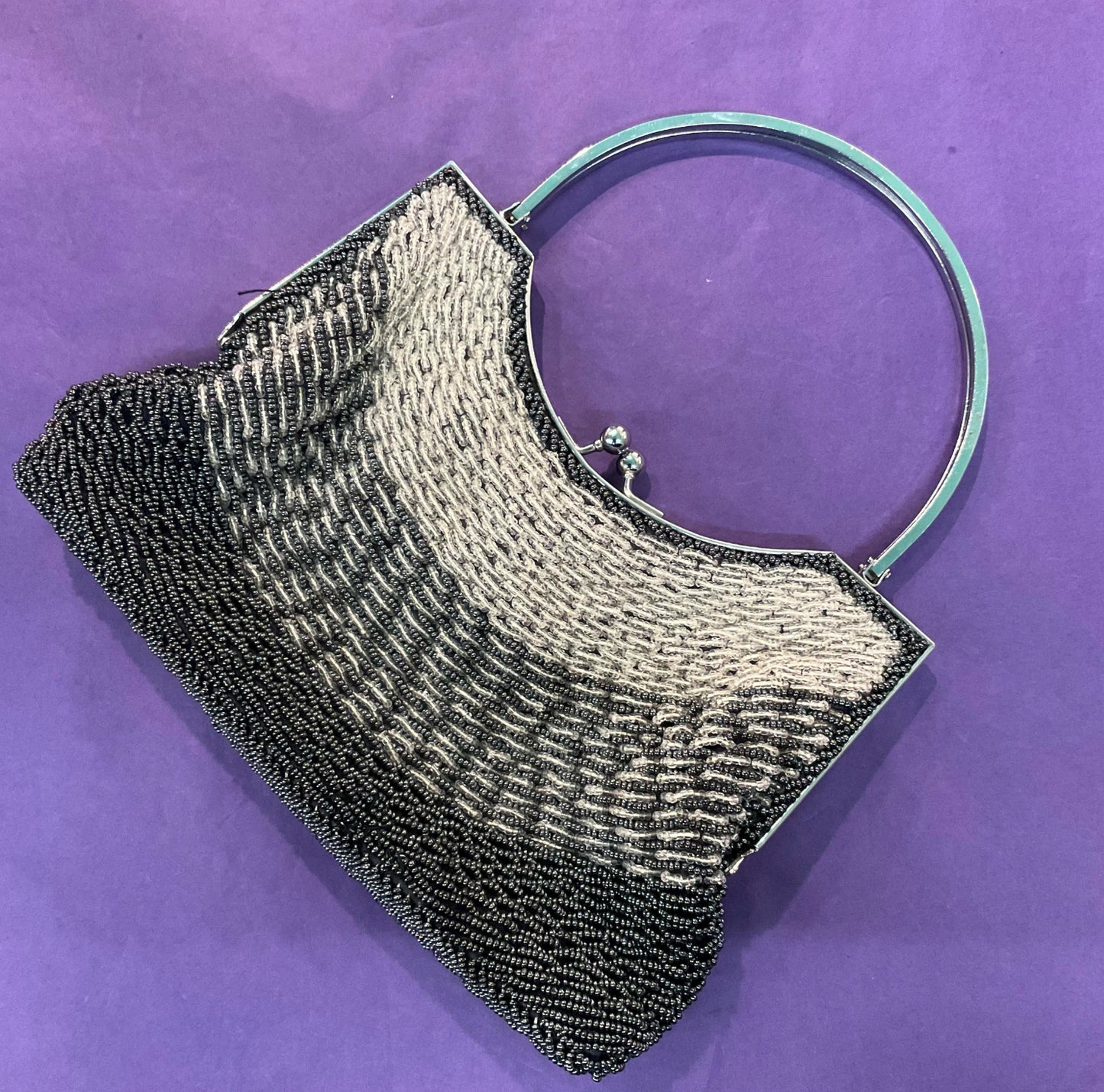 Vintage 1960s hand made silver/graphite beaded evening bag. Le Soir.