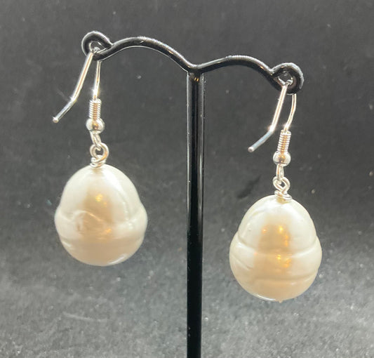 Handmade Silver and shell pearl Drop Earrings