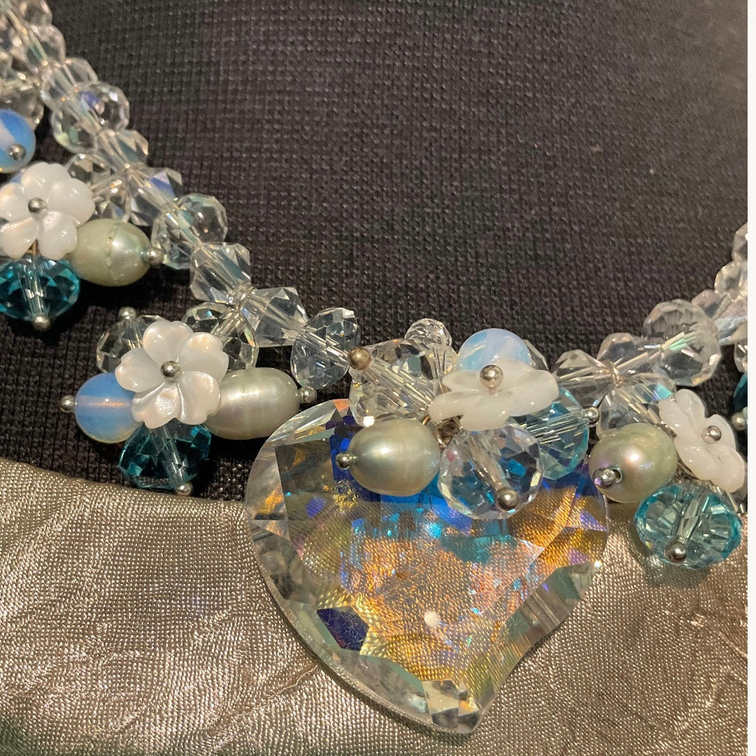 Vintage Butler and Wilson Crystal and Freshwater Pearl Necklace