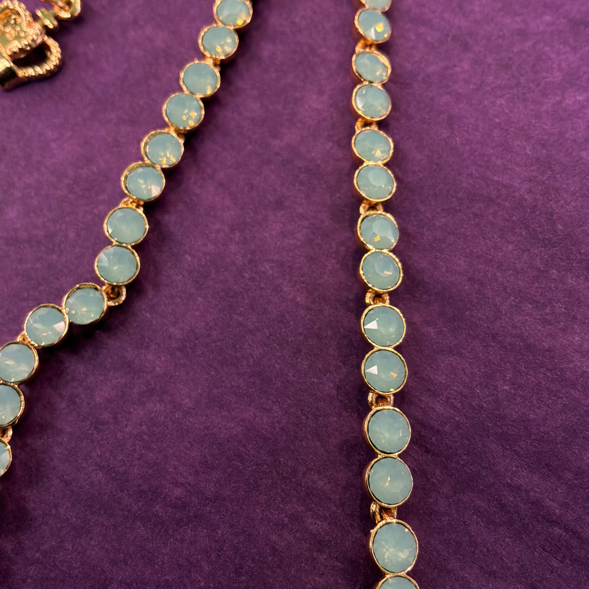 Vintage Butler & Wilson Turquoise Green Crystal Bezel Choker Necklace in Gold Tone