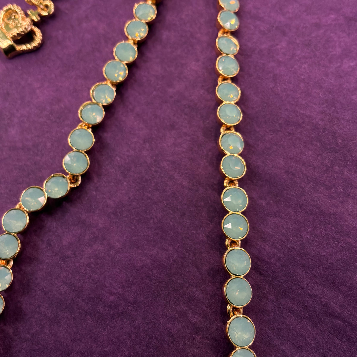 Vintage Butler & Wilson Turquoise Green Crystal Bezel Choker Necklace in Gold Tone