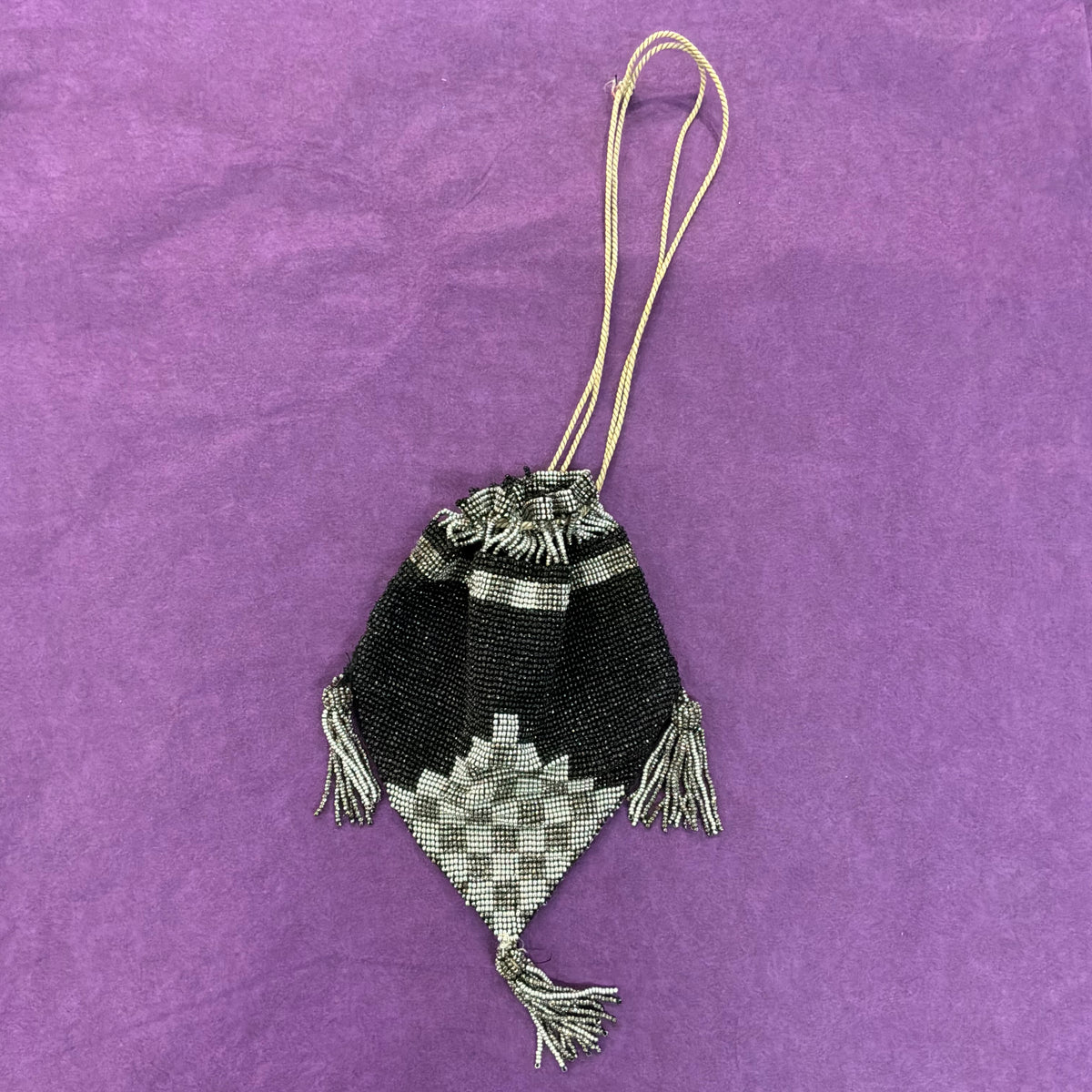 Antique 1920s 1930s Art Deco Black Silver Beaded Drawstring Purse Tassel Evening Bag