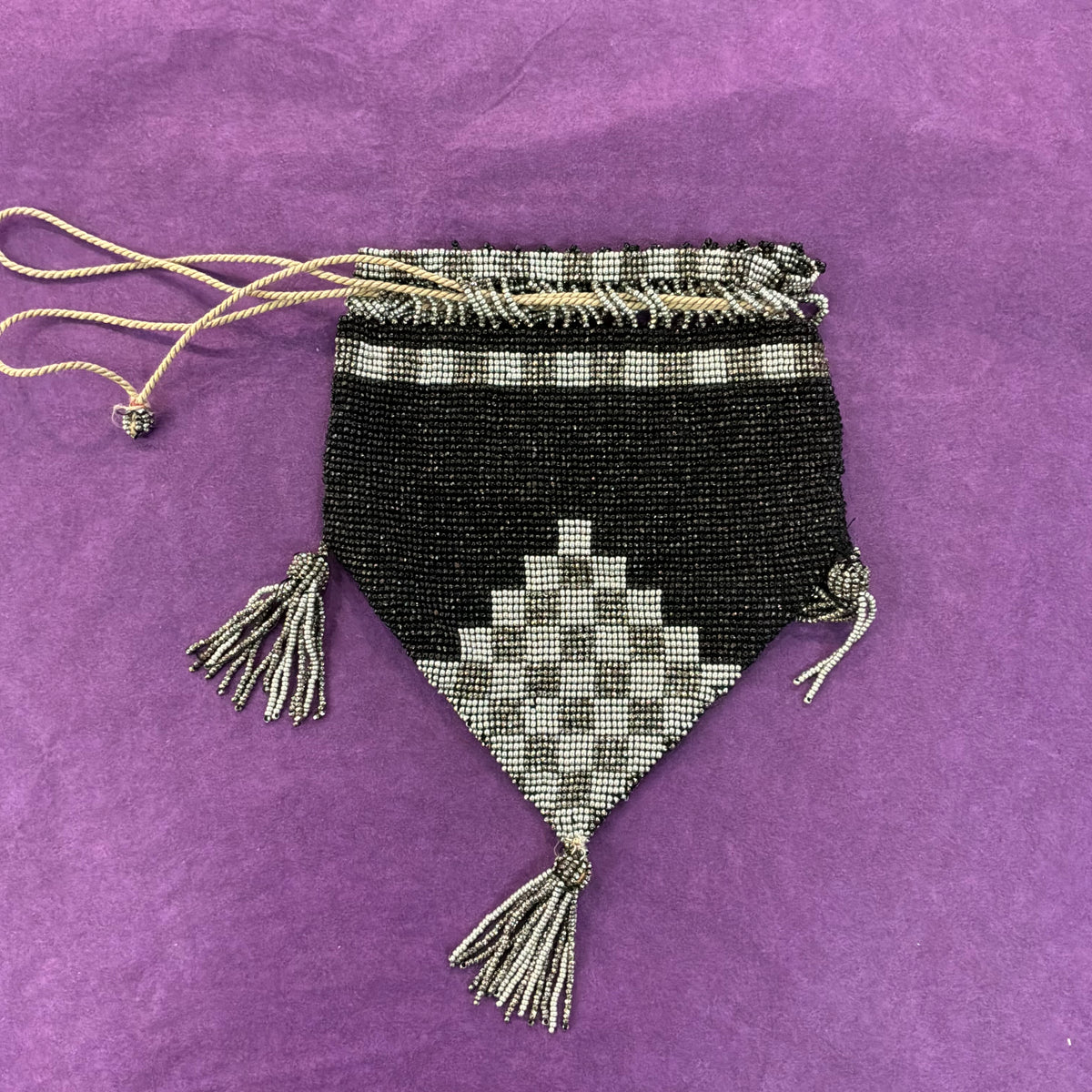 Antique 1920s 1930s Art Deco Black Silver Beaded Drawstring Purse Tassel Evening Bag