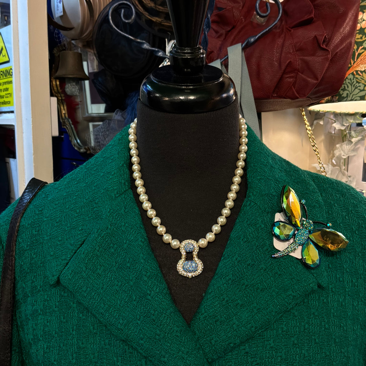 Clarion Pell Faux Pearl Necklace Princess Grace Kelly Replica Crystal Pendant