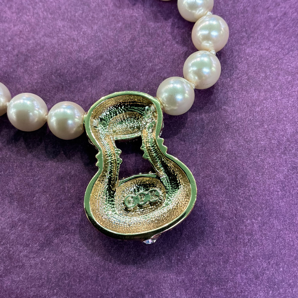 Clarion Pell Faux Pearl Necklace Princess Grace Kelly Replica Crystal Pendant
