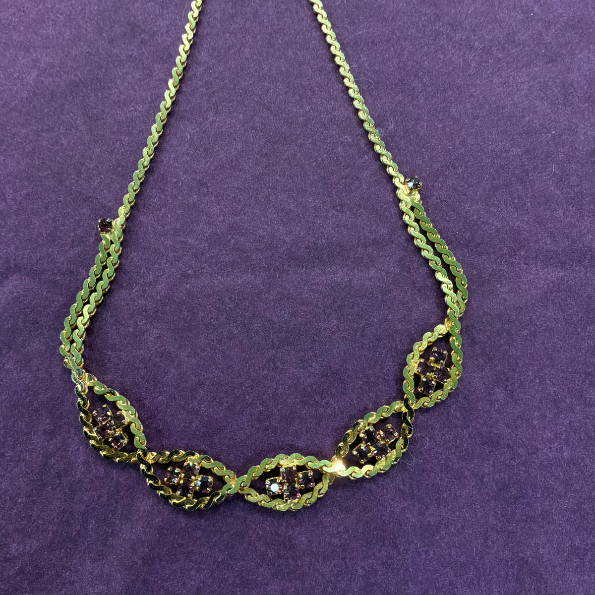 Vintage 1980s Gold Tone Purple Crystal Statement Collar Necklace Articulated Bib