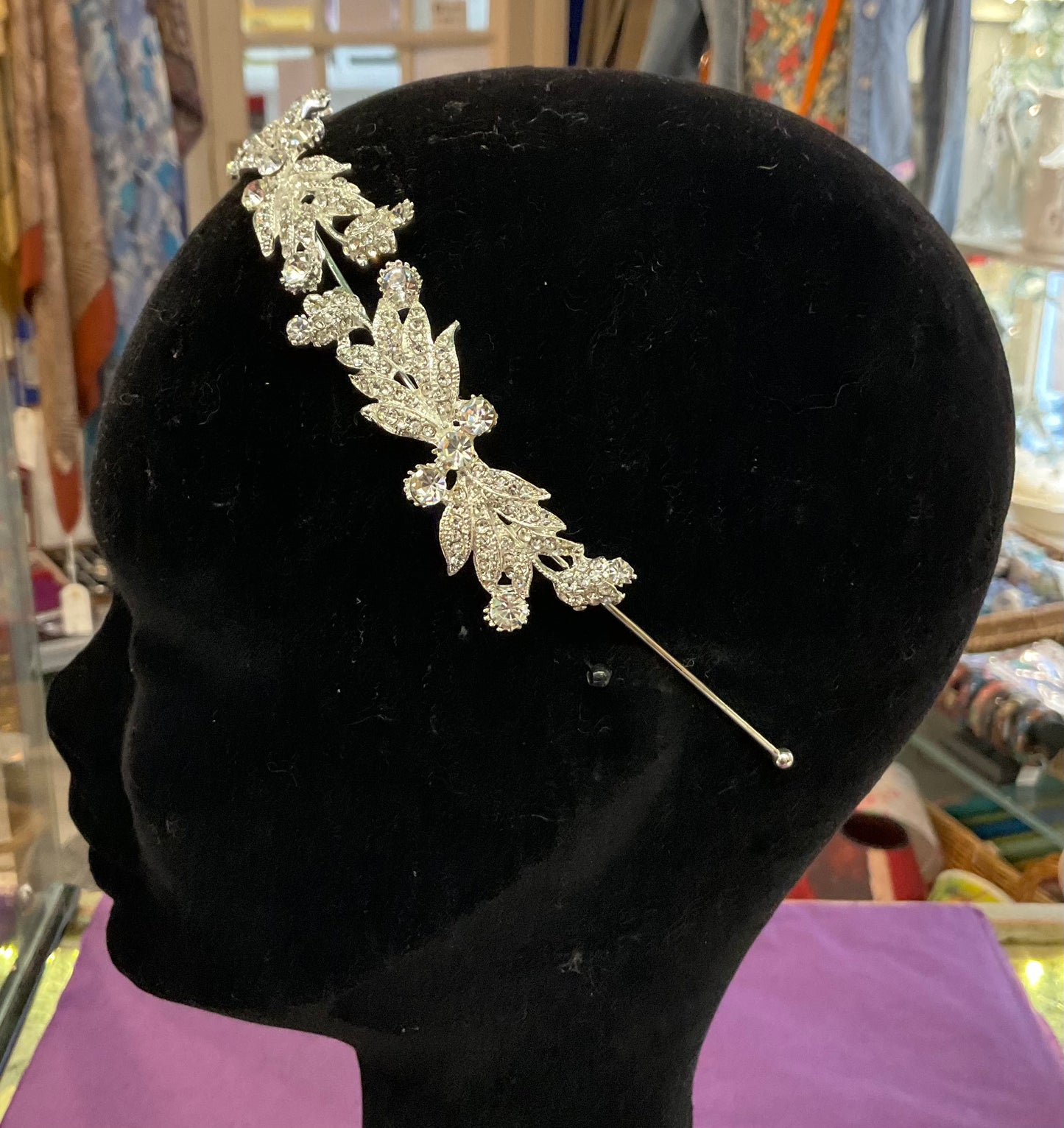 Vintage style Rosie Fox silver tone crystal flower hair band, New with tags, wedding, prom.