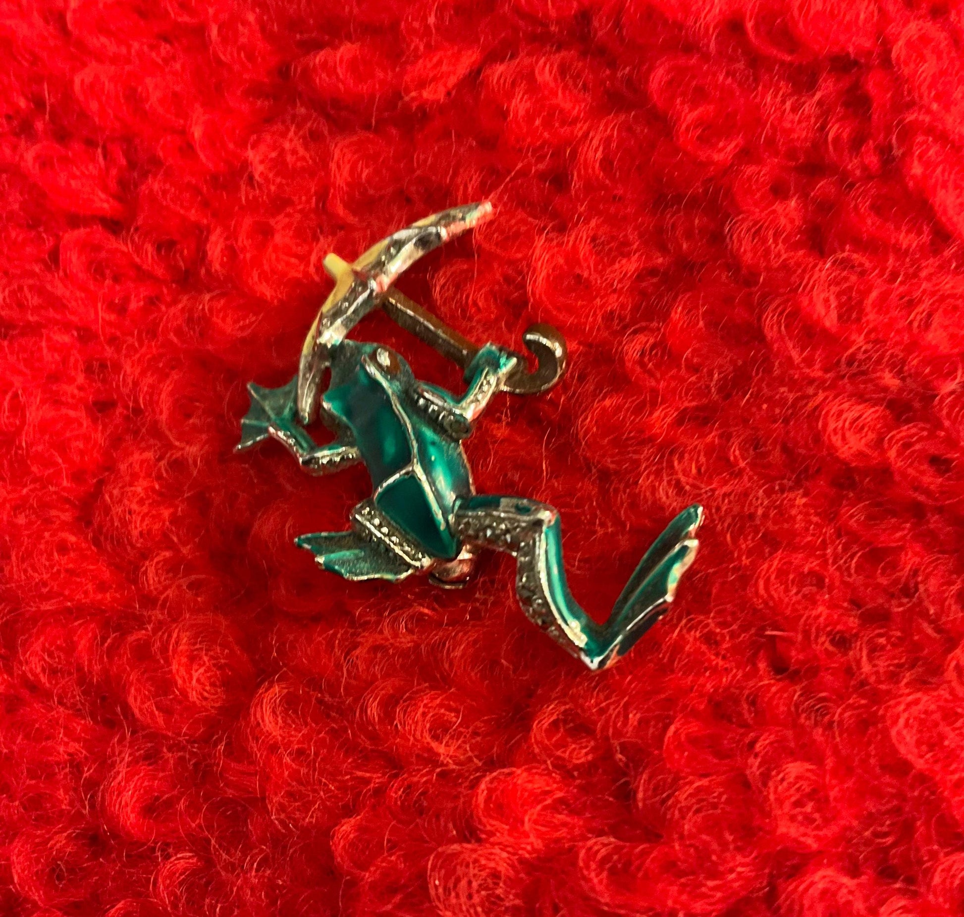 Vintage 1940s Bohemian Marcasite And Enamel Frog With Umbrella Brooch, Silver tone with green and yellow, Mothers Day , Sustainable gift