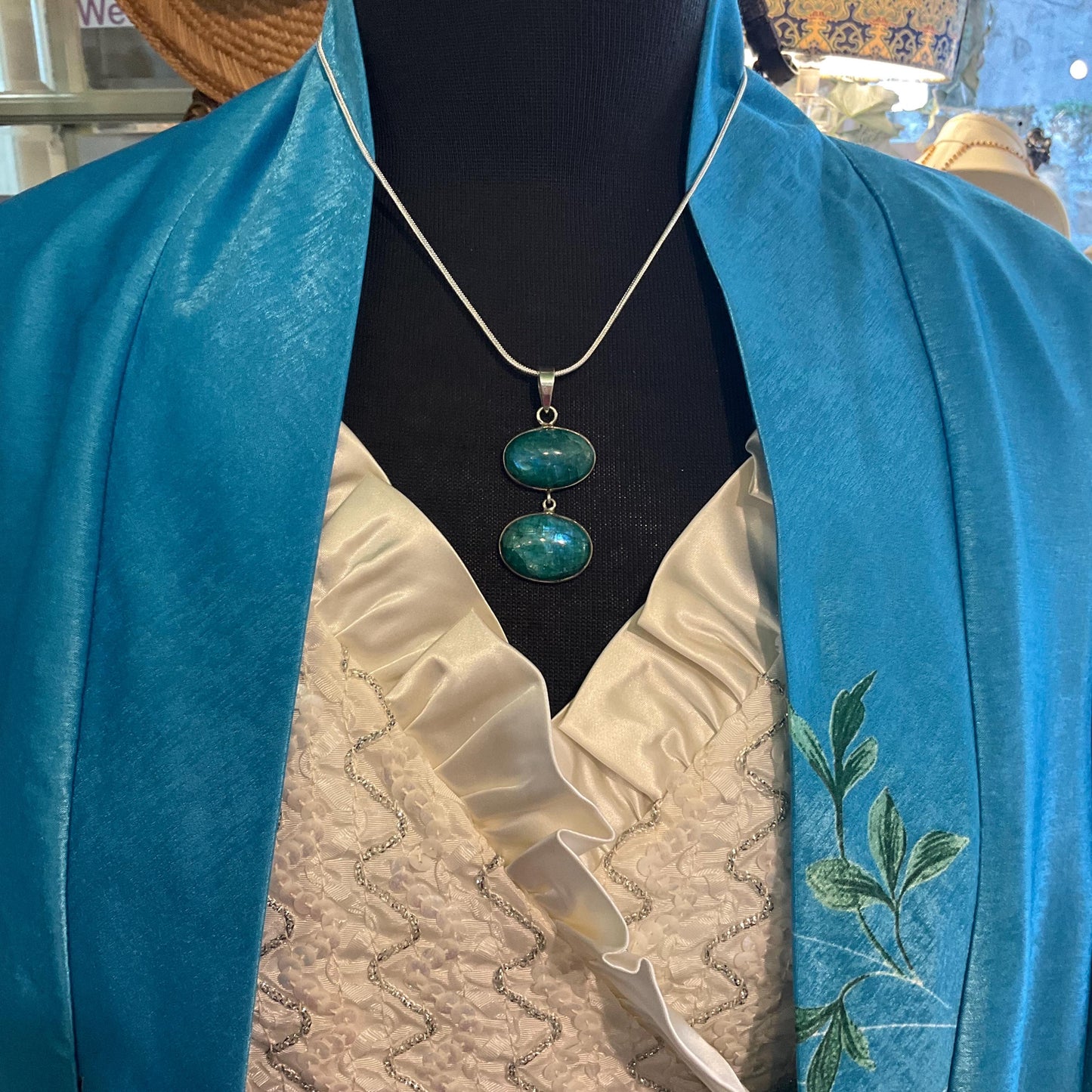 Vintage large Laboradite Gemstone and Silver Pendant Necklace, Artisan Made, 925 silver on new 925 silver chain, Sustainable Gift