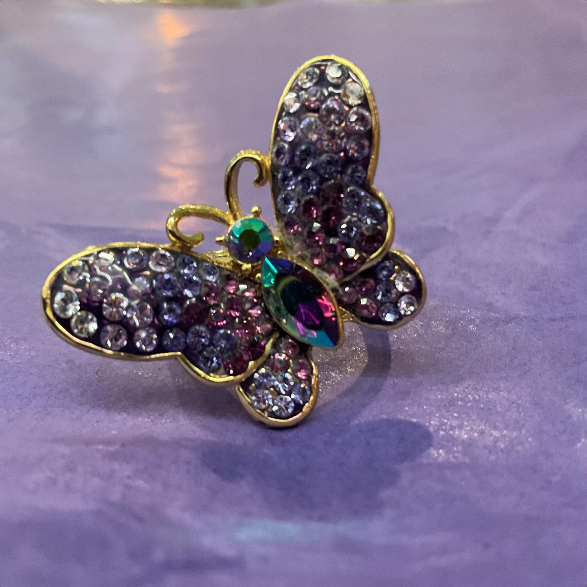 Vintage Butller and Wilson Purple Ombré Crystal Butterfly Ring, Size UK M/ US 6, Gold tone with peacock Borealis Crystal, Signed as new