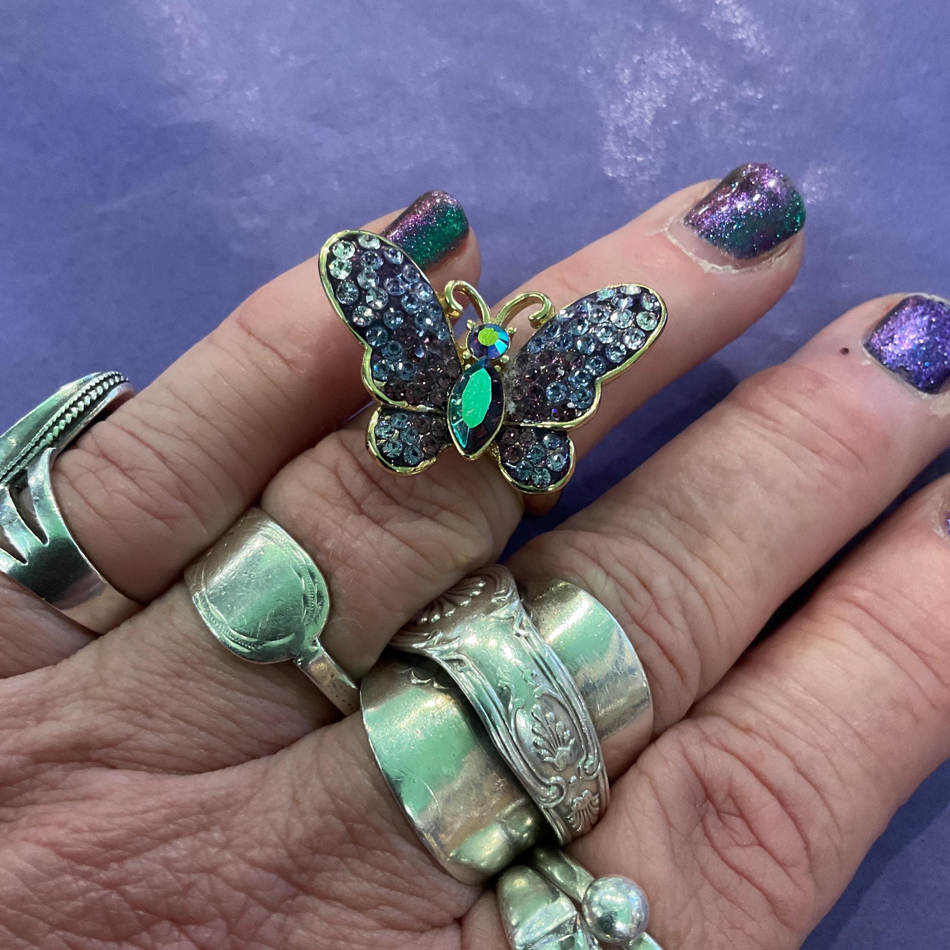 Vintage Butller and Wilson Purple Ombré Crystal Butterfly Ring, Size UK M/ US 6, Gold tone with peacock Borealis Crystal, Signed as new