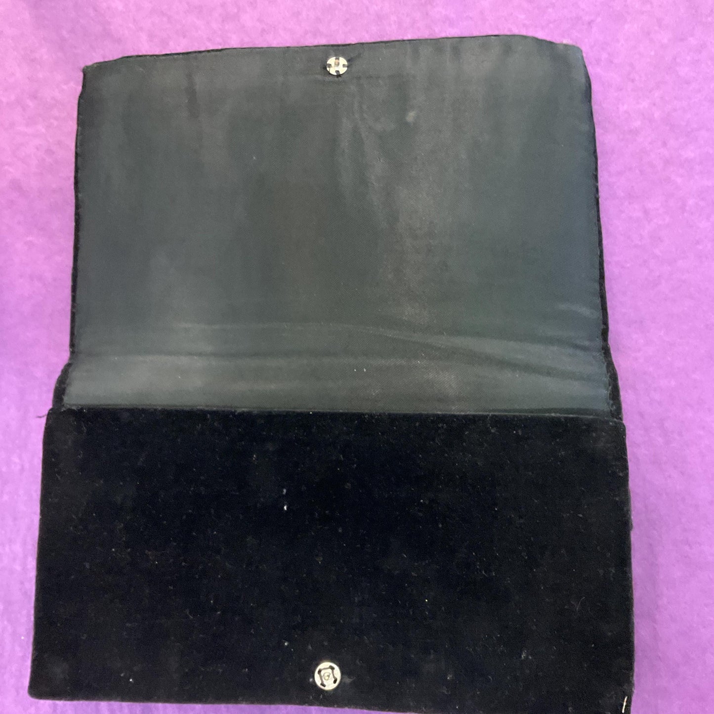 Vintage 1940s Indian Zardosi Embroidered Floral Evening Bag, Black velvet with traditional gold wirework and crystal beads, formal event