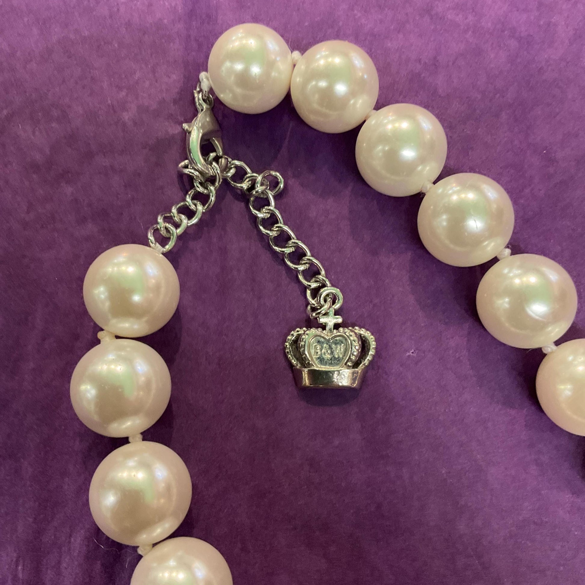 Vintage Butler and Wilson Large Faux Pearl Beaded Necklace , Silver tone with white/ pale ivory hand knotted pearls , vintage wedding