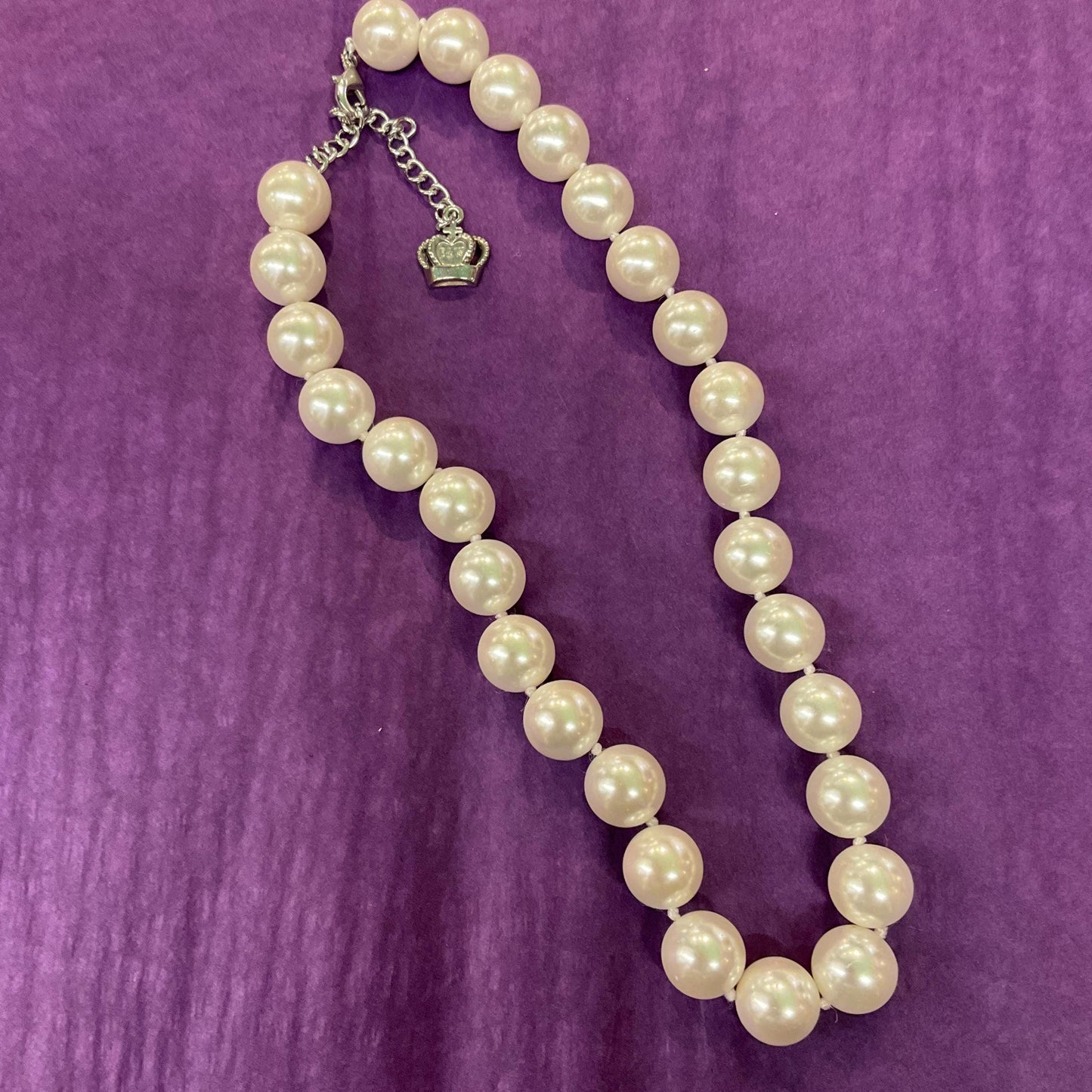 Vintage Butler and Wilson Large Faux Pearl Beaded Necklace , Silver tone with white/ pale ivory hand knotted pearls , vintage wedding