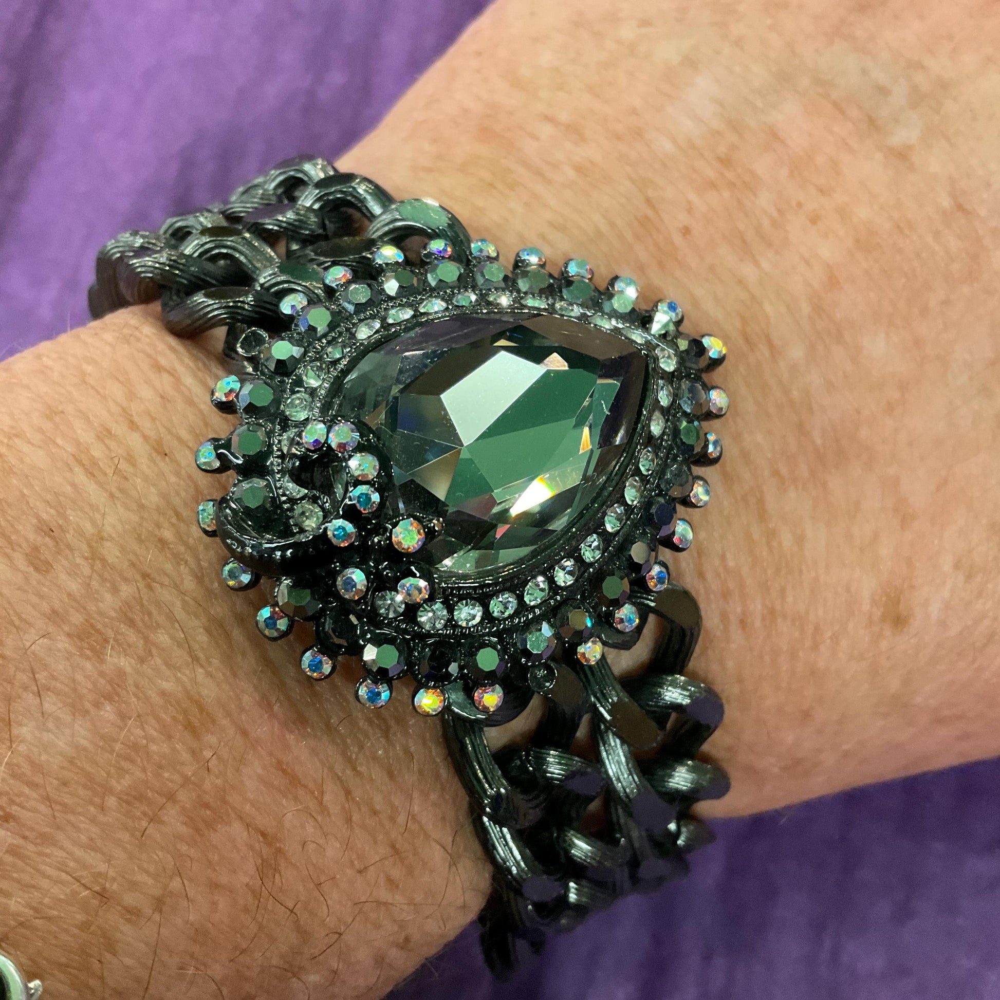 Vintage Butler and Wilson Gothic Pewter Crystal Statement Chain Bracelet , Faceted large crystal with silver and Borealis Rhinestones