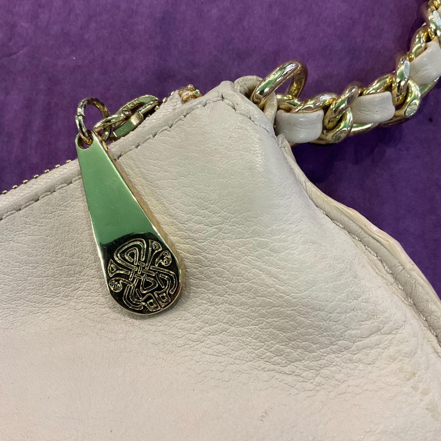 Vintage BIBA Cream Leather Shoulder Bag, Adjustable leather and Gold chain strap