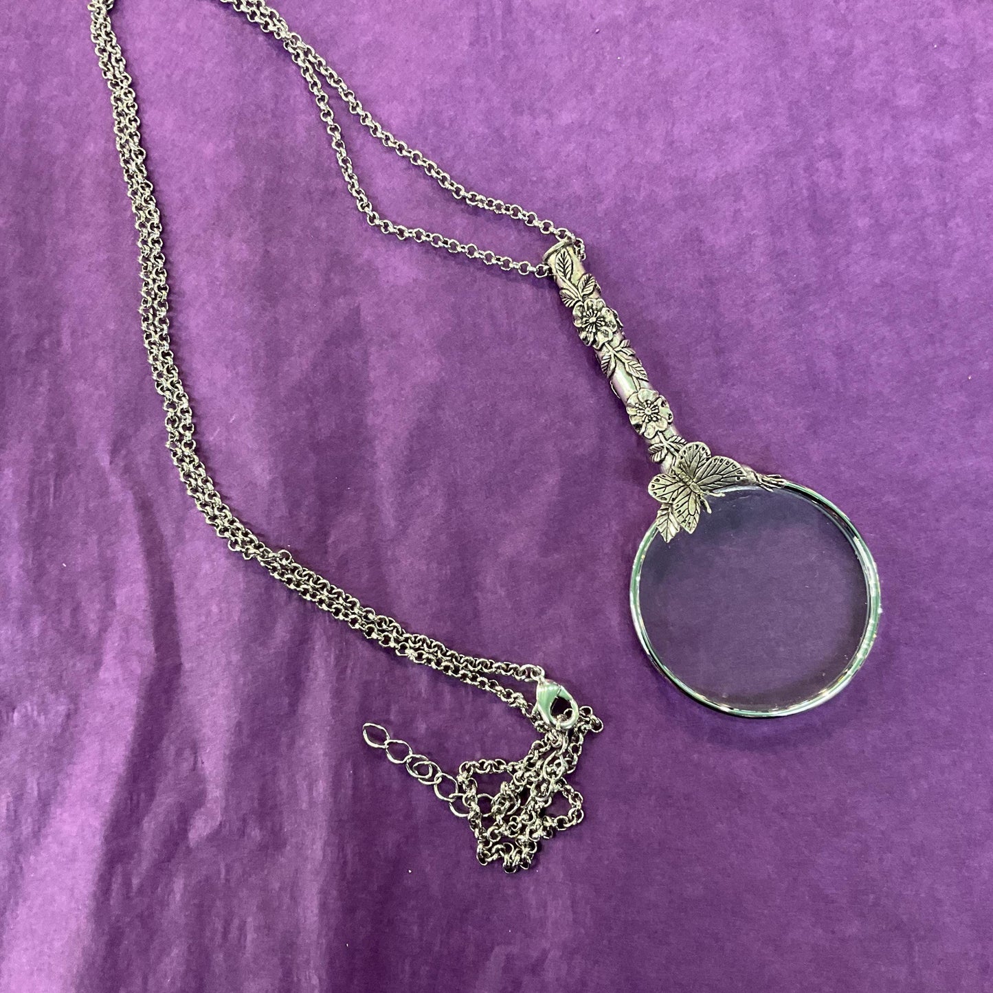 Vintage Butterfly Magnifying Glass Pendant, Silver tone onto Silver Plated long chain