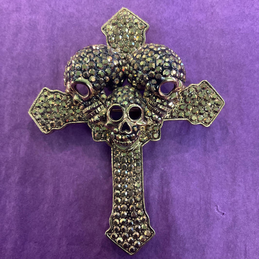Vintage Butler and Wilson Large Crystal Skull Cross Brooch, old gold tone with gold and bronze rhinestones