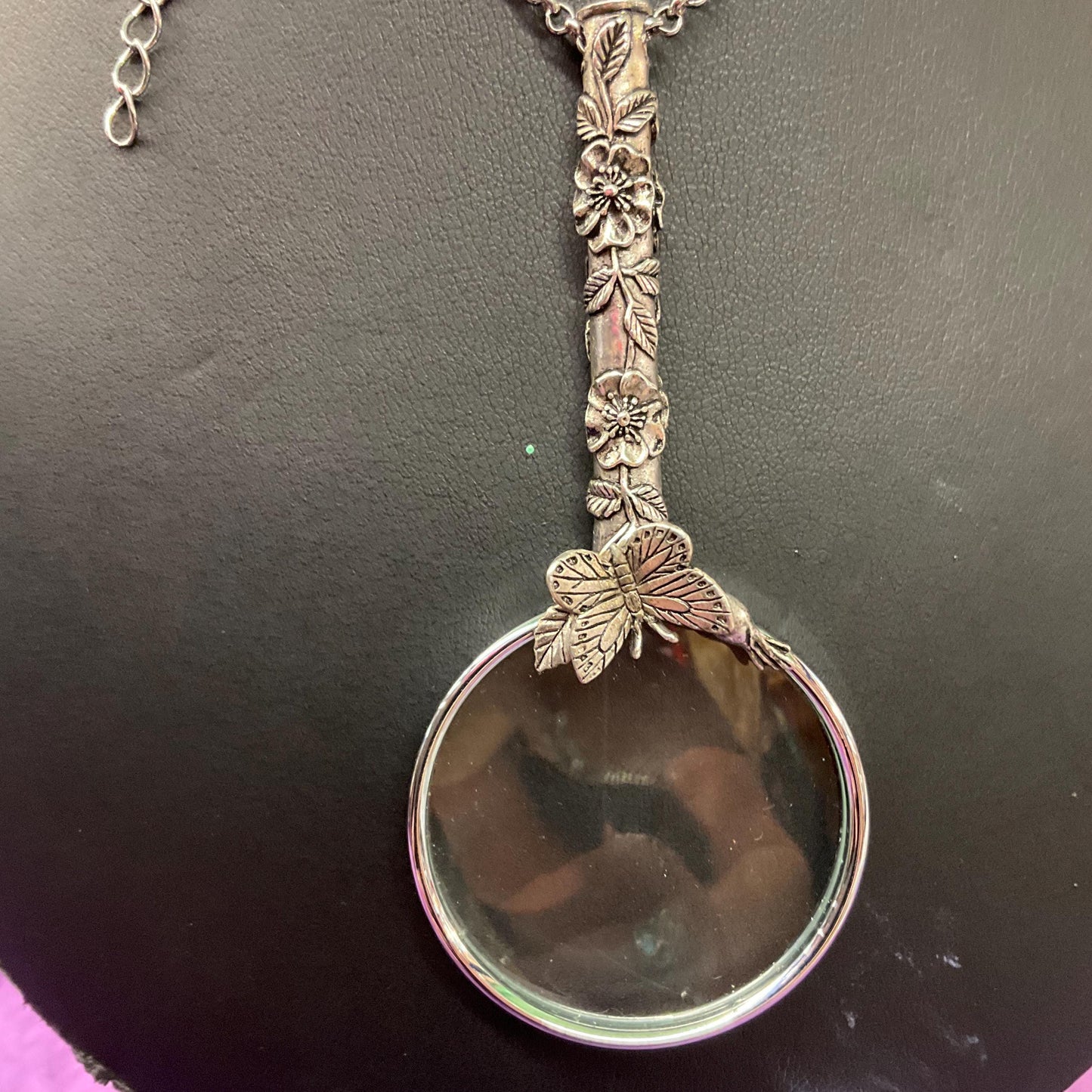 Vintage Butterfly Magnifying Glass Pendant, Silver tone onto Silver Plated long chain