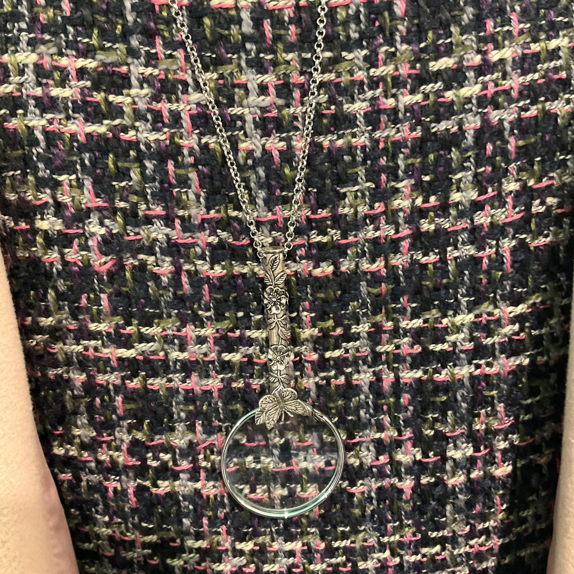 Vintage Butterfly Magnifying Glass Pendant, Silver tone onto Silver Plated long chain