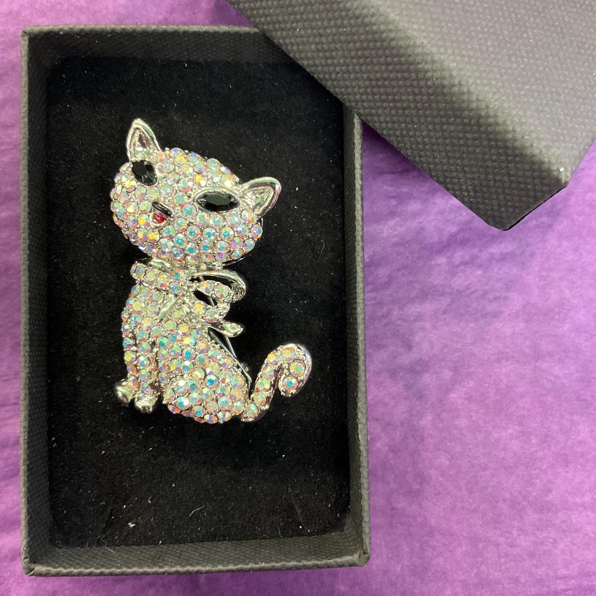 Vintage Butler and Wilson Silver Crystal Pussycat Brooch, silver tone with Aurora Borealis rhinestones, Signed as new