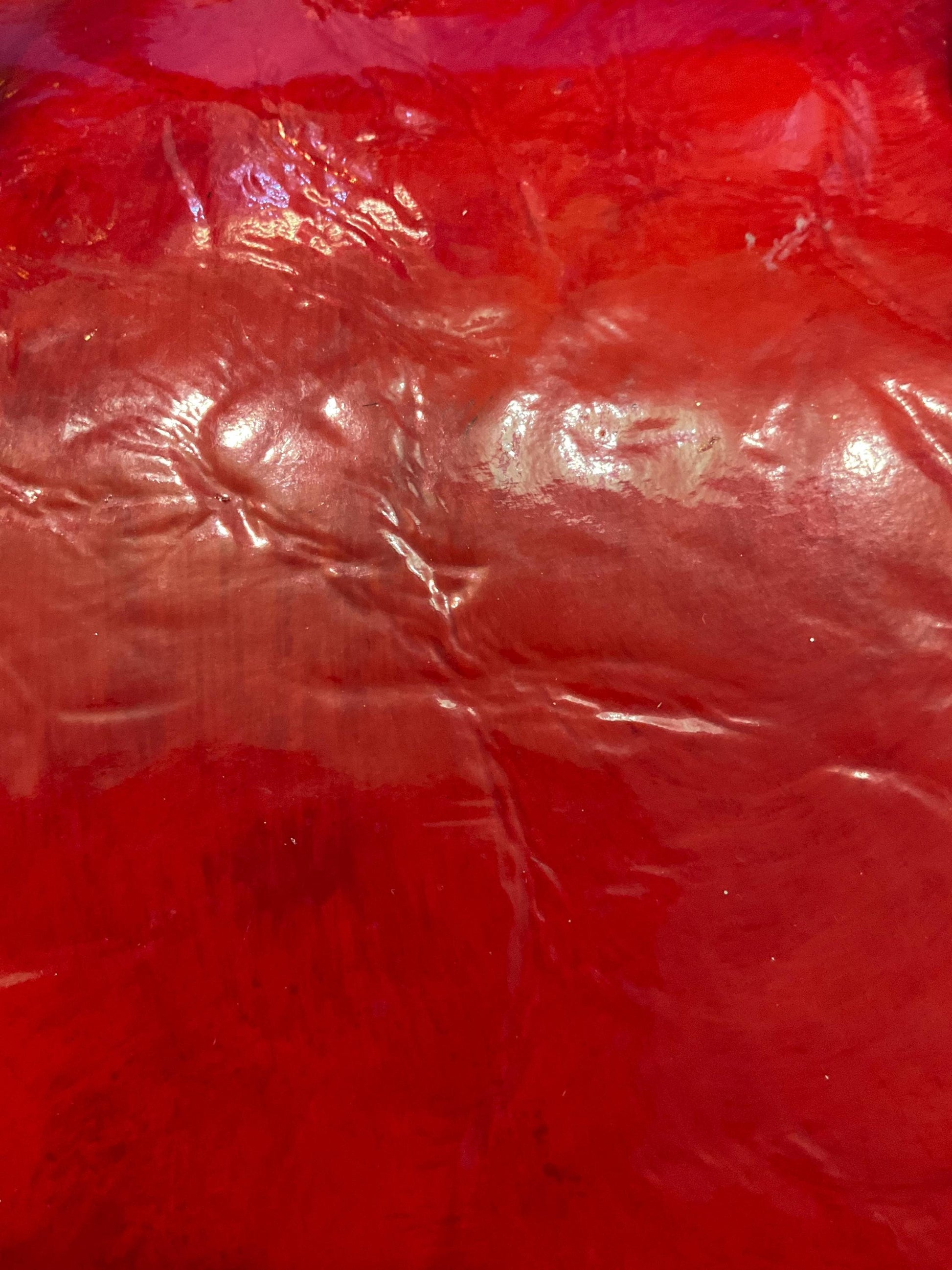 vintage 1960s/70s ACKERY red patent leather handbag.