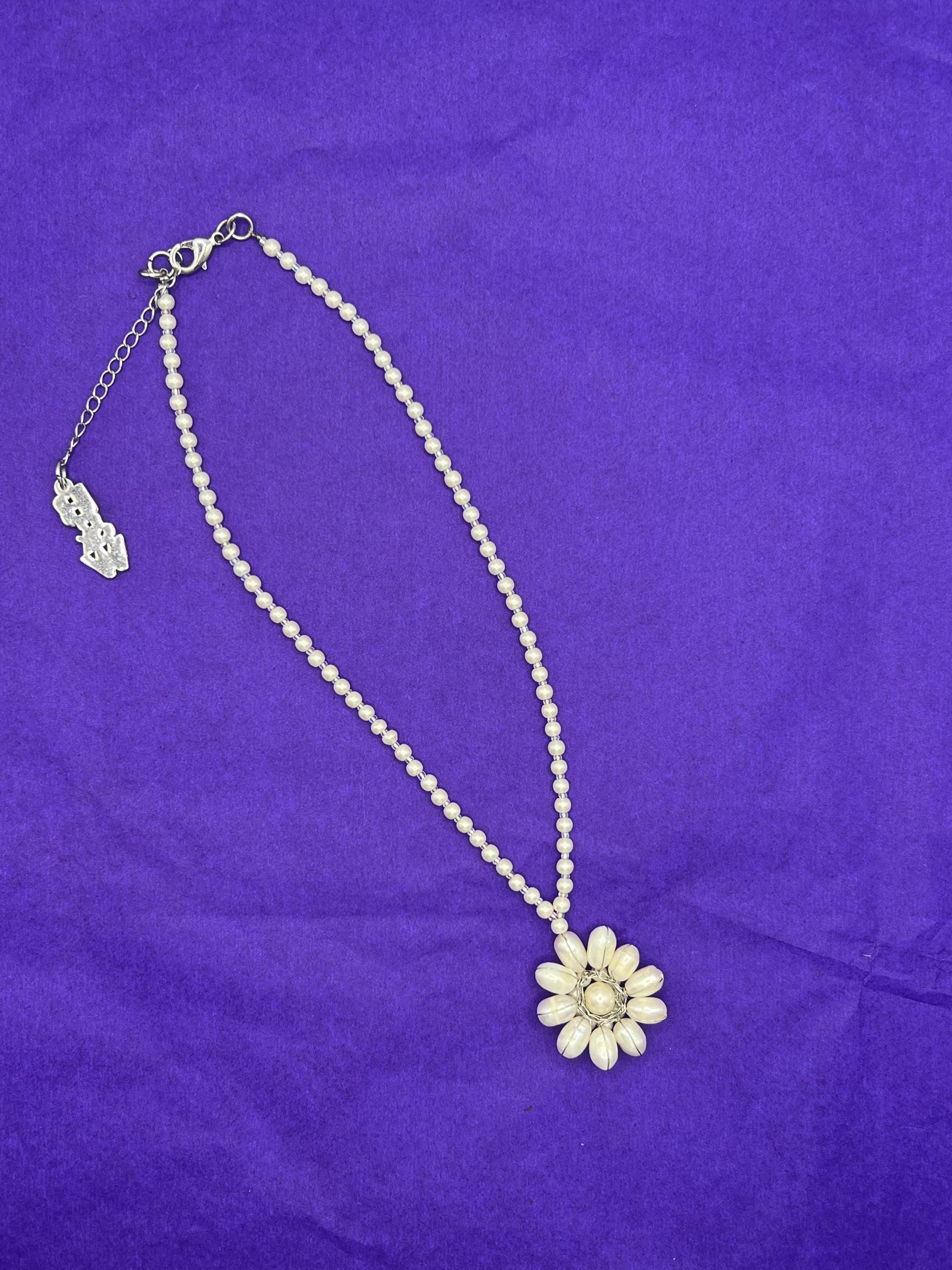 Vintage Butler and Wilson Oyster Coloured Fresh Water Pearl Floral Necklace, signed as new