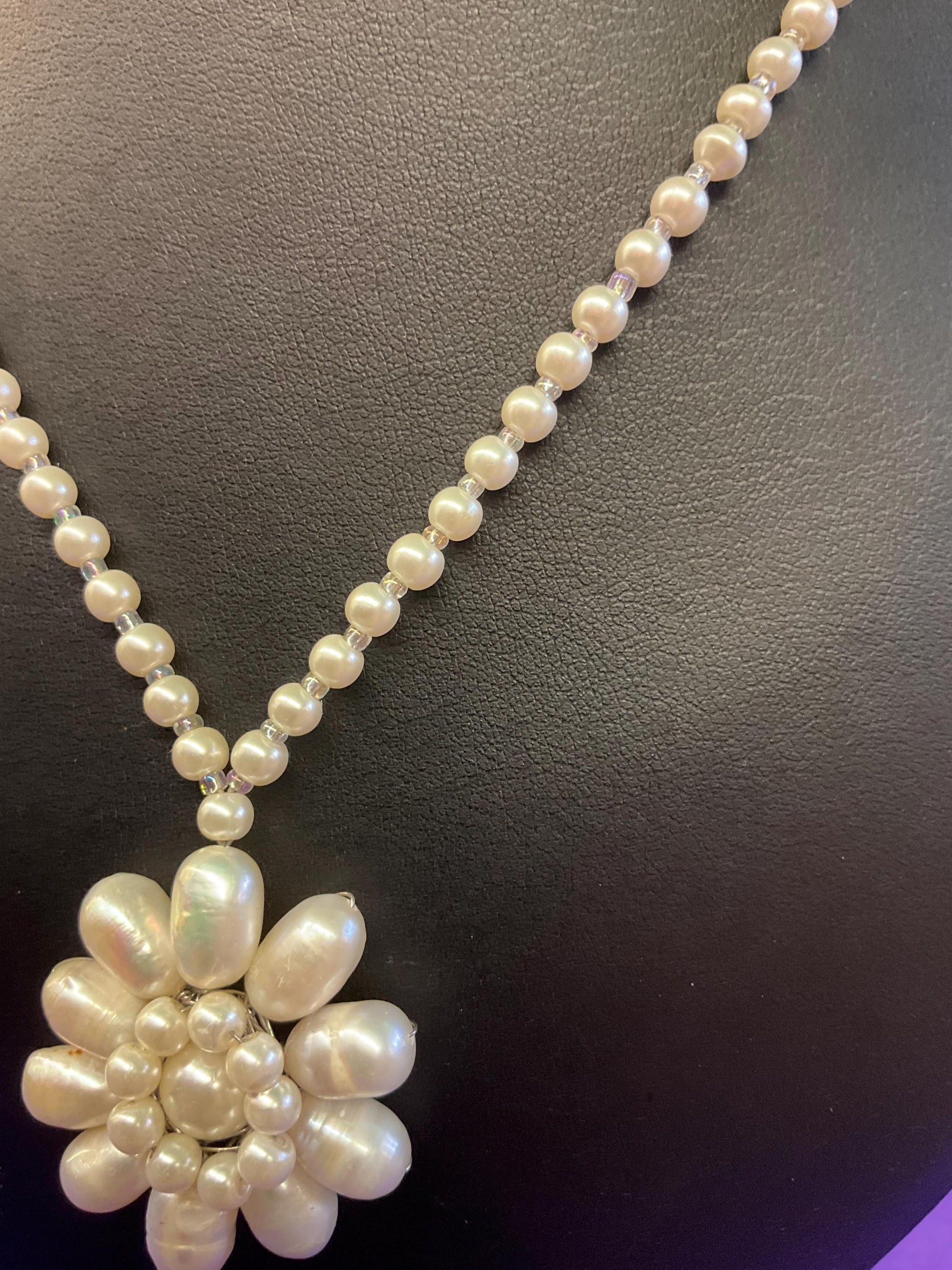 Vintage Butler and Wilson Oyster Coloured Fresh Water Pearl Floral Necklace, signed as new