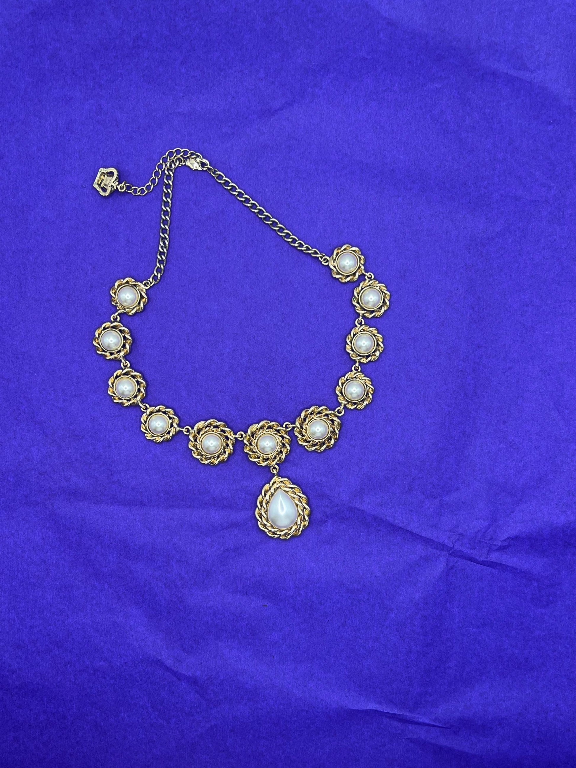 Vintage Butler and Wilson Statement Regency style gold tone faux pearl Y drop necklace