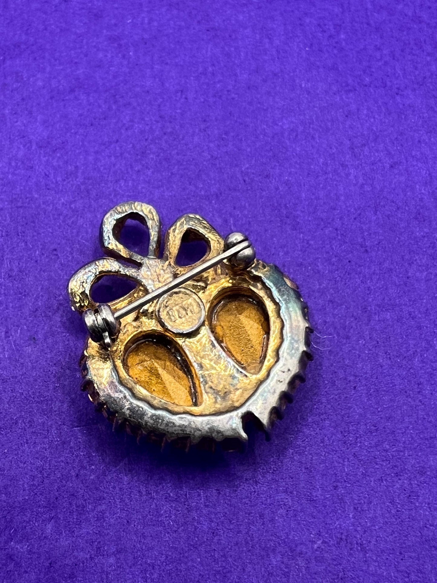 Vintage Butler and Wilson Small Silver Crystal Heart Brooch / Lapel Pin. Gold tone with silver crystals and rhinestones