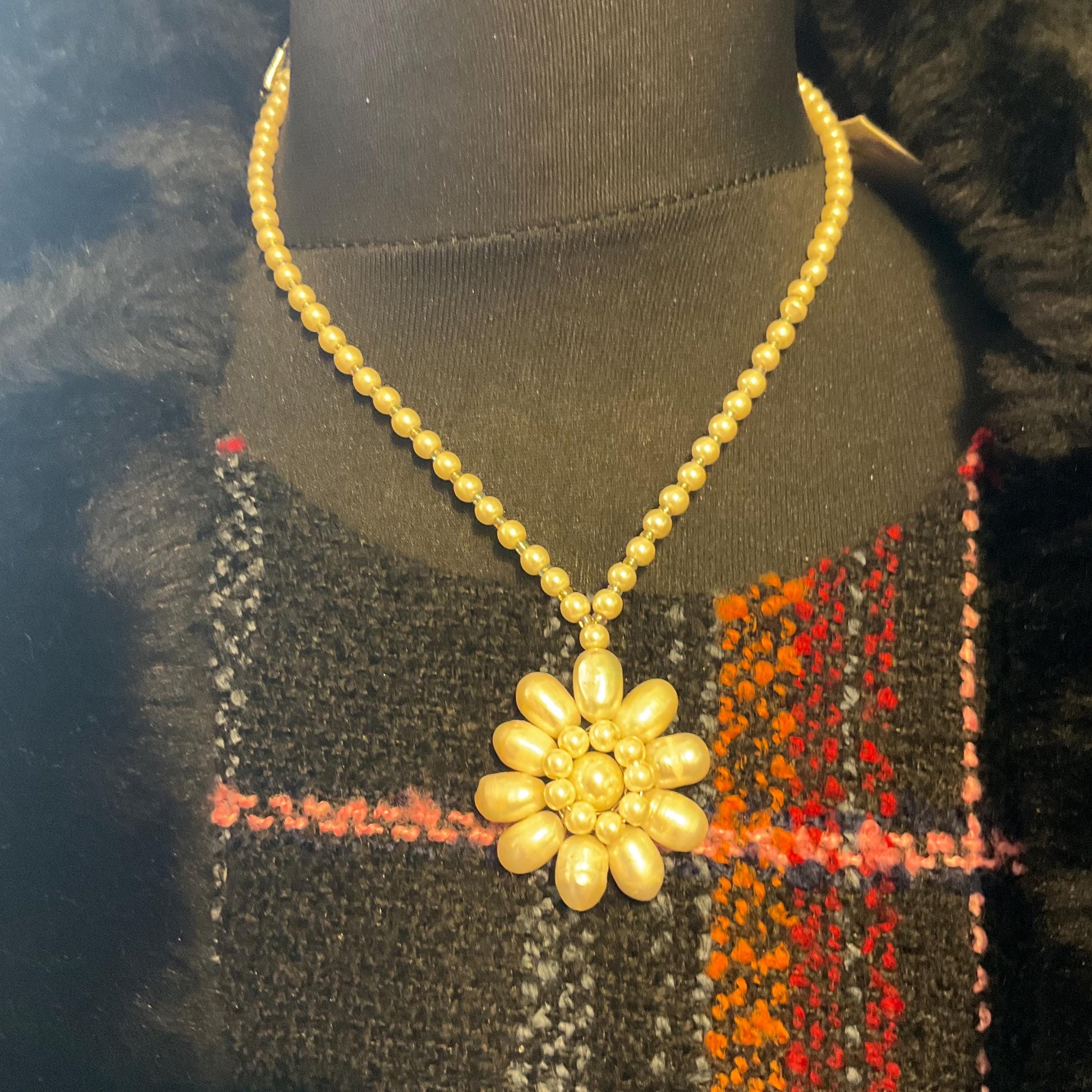 Vintage Butler and Wilson Oyster Coloured Fresh Water Pearl Floral Necklace, signed as new