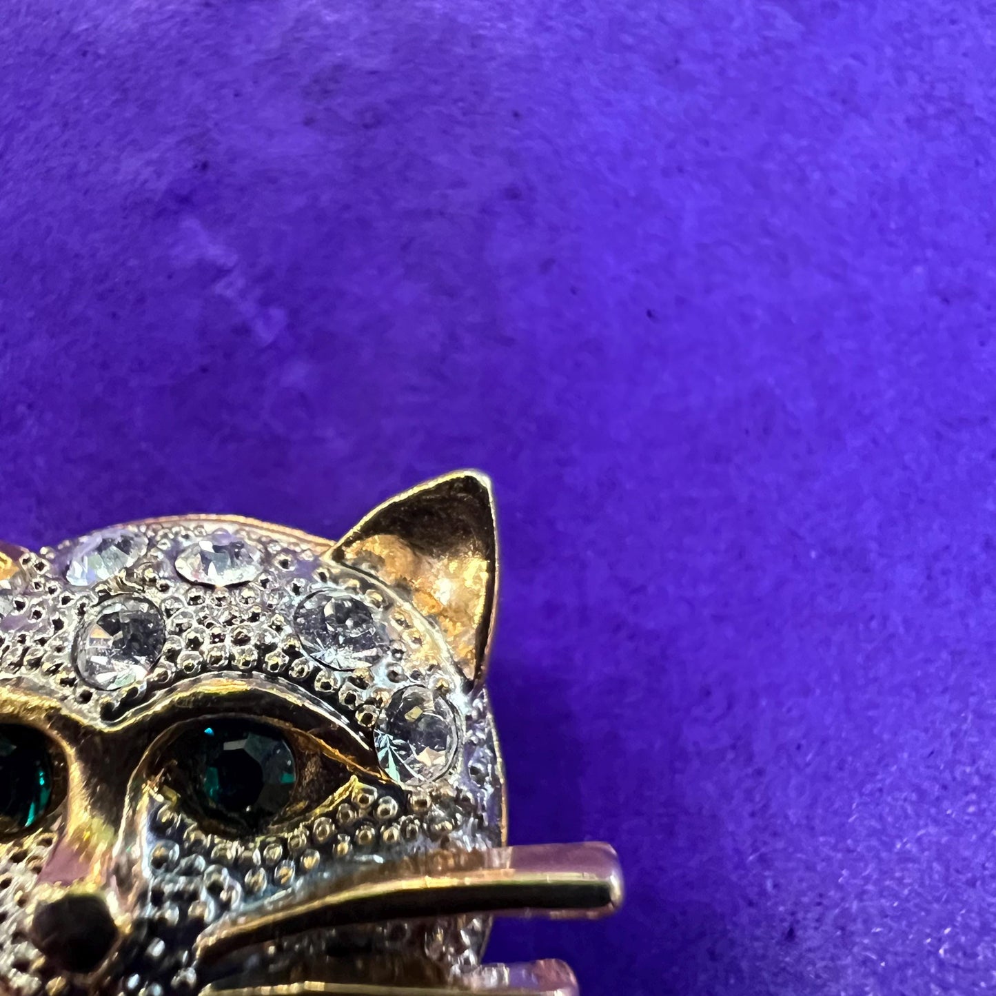 Vintage 1980s Crystal Cat Brooch, Gold Tone and Crystal, as new in a gift box