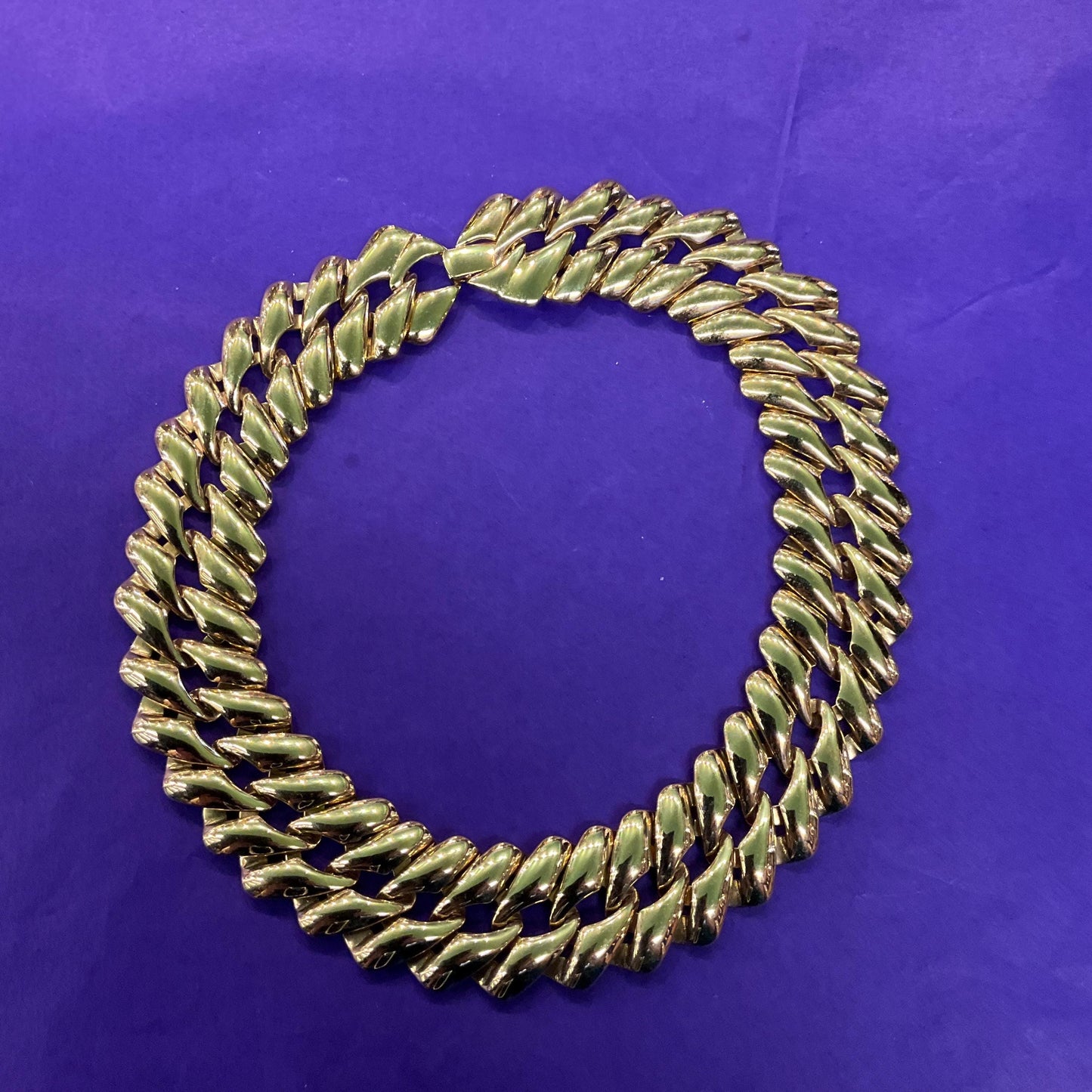 Vintage 1980s MONET Statement Gold Tone Chunky Miami Cuban Link Chain Necklace