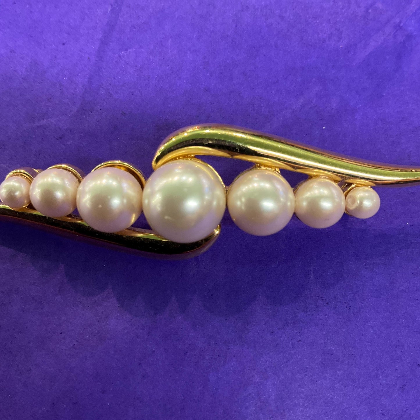 Vintage 1970s/80s MONET Gold Tone Faux Pearl Stayement Brooch - Sustainable Fashion Gift