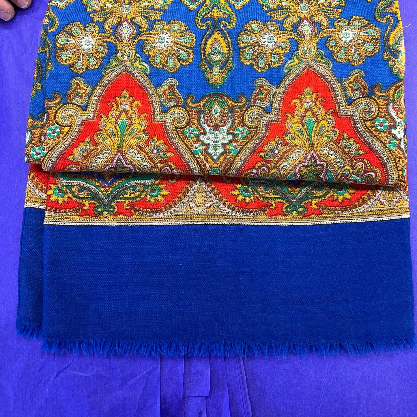 Vintage Gents 1960s Fine Pure Wool Double Sided Paisley Print Fringed Scarf - Sustainable Fashion and Gift