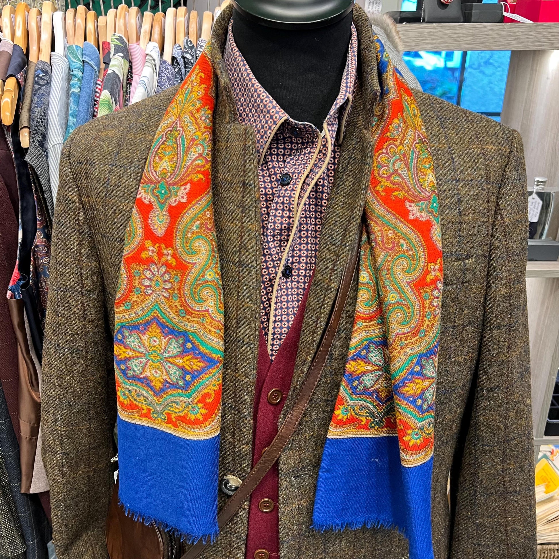 Vintage Gents 1960s Fine Pure Wool Double Sided Paisley Print Fringed Scarf - Sustainable Fashion and Gift